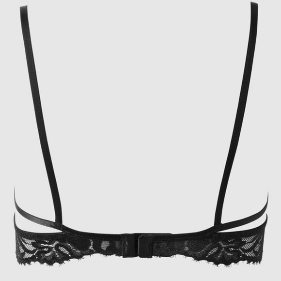 LA SENZA Black Strappy Unlined Lace Bra - Size XS, 32A - Picture 2 of 4